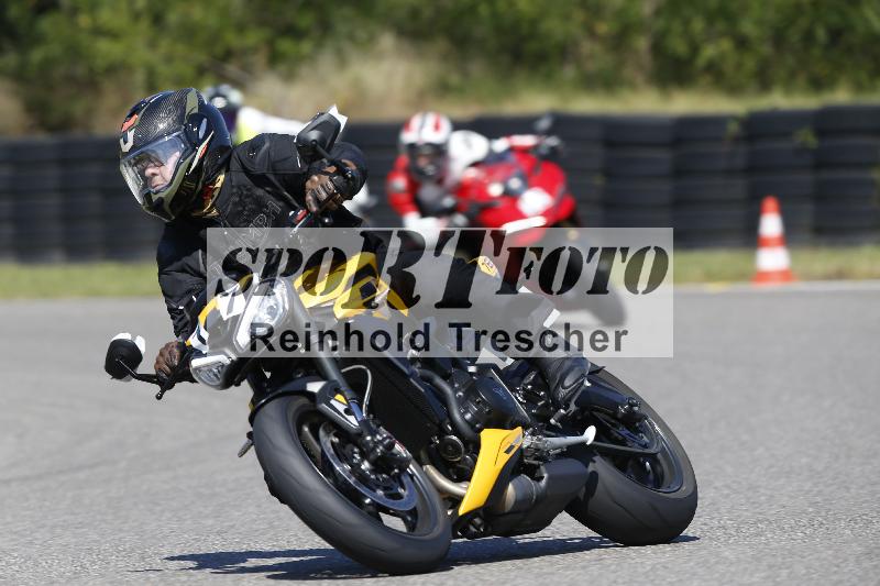 Archiv-2025/48 25.08.2025 Cornu Master School ADR/gruen-vert/17